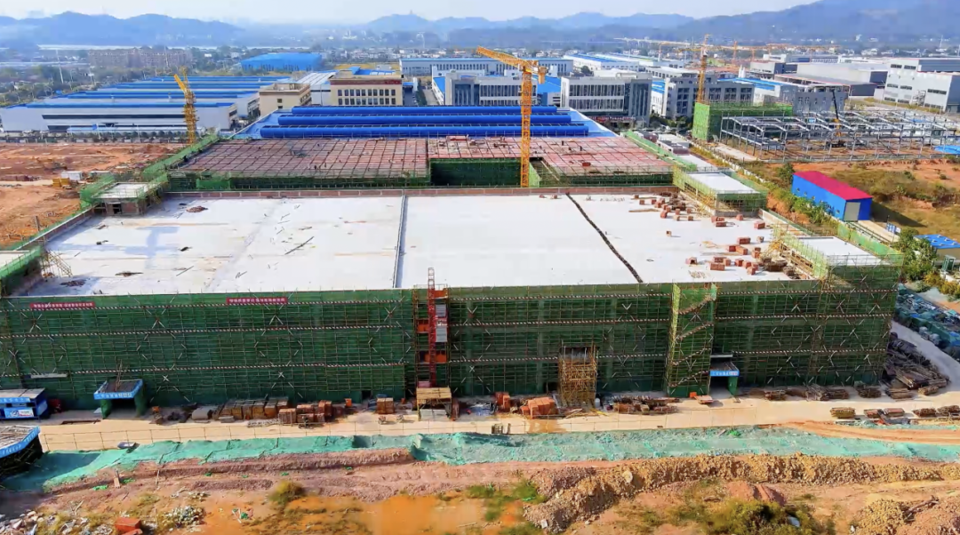 1698733100264010.png 640 (1).png